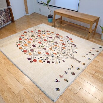 ペルシャ　ギャッベ　リビング　ラグ　188x153cm　ザクロの木　ベージュ　RJ10695の画像