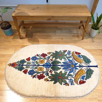 ペルシャ　ギャッベ　ソファ前　玄関マット　小判型　楕円形　ラグ　120Φ80cm　生命の木　花　RJ13512の画像