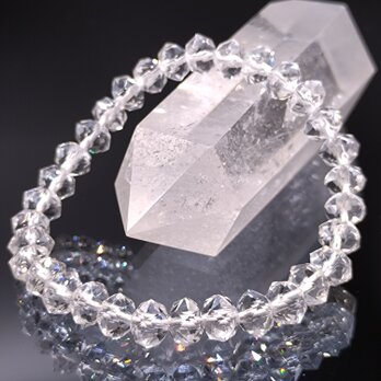 水晶・8mm【極上プレミアムカット】5A ブレスレットの画像