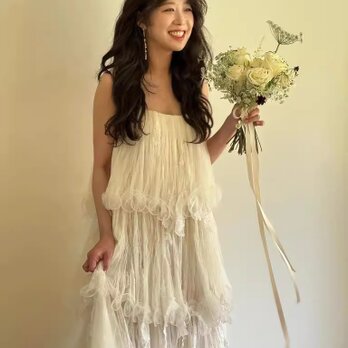 ウエディングドレス アイボリー キャミソール フリルドレス ふわふわ ロング 前撮り 韓国風ドレスの画像