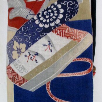 ８１７９　羽織の裏地で作ったスマホショルダー　#送料無料の画像