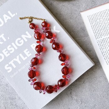 N276-ヴィンテージネックレス U.S.A. 1980s Red Lucite Beads Short Necklaceの画像