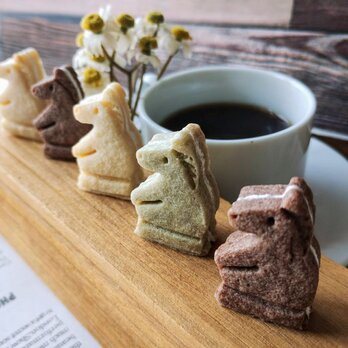馬のクッキー型（ナイト（チェス）1対セット）　　お菓子作り　製菓用　抜き型　型抜きクッキー型の画像