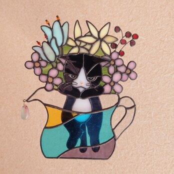 水差しに入ったぶ〜らぶ〜ら猫さん【C】の画像
