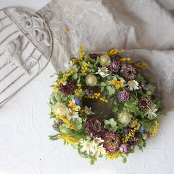 Flowers that celebrate spring wreathの画像