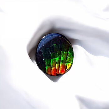 天然石 宝石 アンモライト（Ammolite）トリプレットルース オーバル 14×12mm AMOV141201 パーツの画像