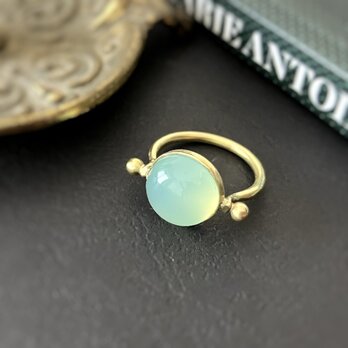[若草色のカルセドニーφ12] ringの画像