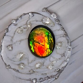 天然石 宝石 アンモライト（Ammolite）トリプレットルース オーバル 9×7mm AMOV090705の画像