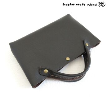 ☆大人気☆便利で可愛いミニサイズ♪《牛革》ワンレザー・バッグインバッグ・ダークブラウン・071