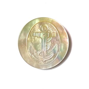 【イタリア製　２3ｍｍ　イカリ　mother of pearl ピンブローチ】海　船の画像