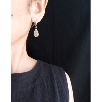 Rutilated Quartz Drop Earrings／ルチルクォーツ ドロップ フレンチピアスの画像