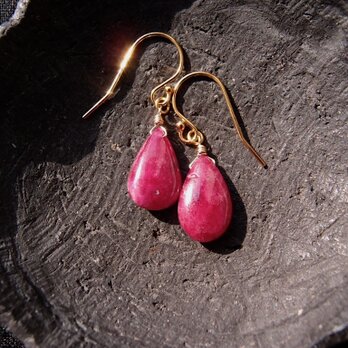 【K14gf】Dark Ruby Big Drop Earrings／ダークルビー 雫ピアス（M）の画像