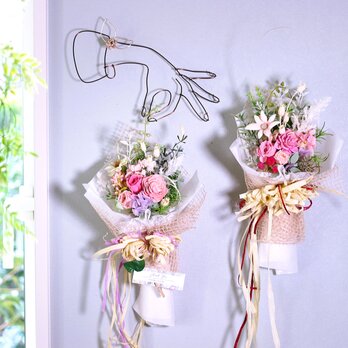 お花おまかせ！ピンク色の小さな花束の画像