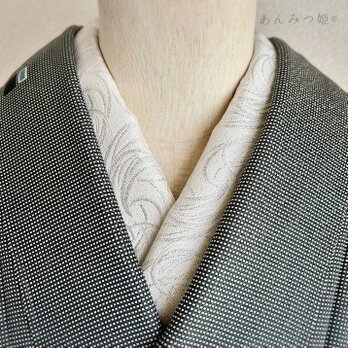ポリエステルの半衿  流水ラメの画像