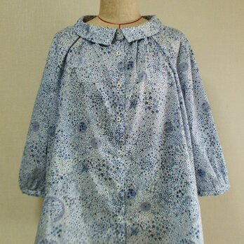 リバティタナローン アデラジャ(Adelajda) 小さいショールカラーのブラウス 着丈６６cm L~LLサイズの画像