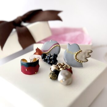 鳥と林檎のイヤリング/ピアス ＆ いちごのイヤーカフセット 母の日ギフトの画像