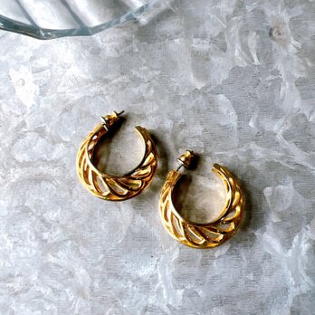 P644-ヴィンテージピアス U.S.A. 1980s Gold Tone Openwork Hoopsの画像