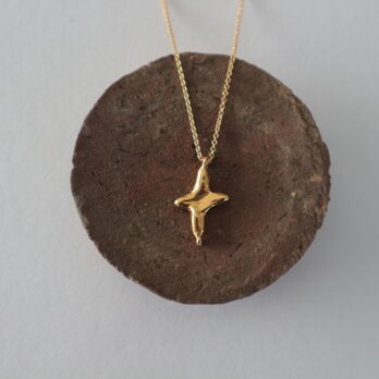 Petit cross necklaceの画像