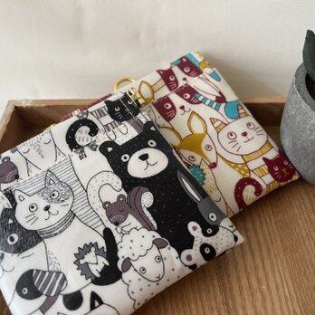 バネ口ラミネートポーチ　動物いっぱい