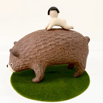 金タロウとヒグマ（ハイハイ）の画像