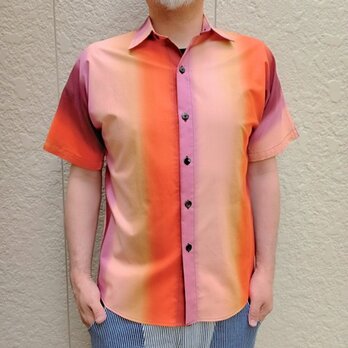 半袖和柄シャツ（縞グラデーション）の画像