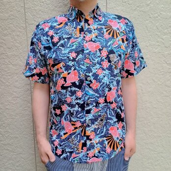 半袖和柄シャツ（大漁旗柄）の画像