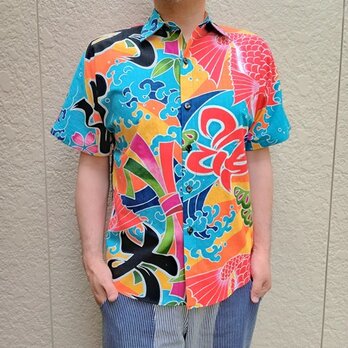 半袖和柄シャツ（大漁旗柄）の画像