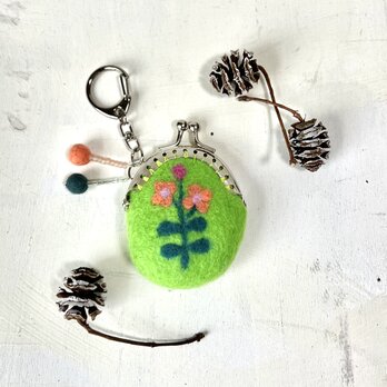 花の羊毛刺繍ミニミニがま口（アップル）の画像