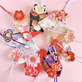母の日に贈る花のお守り袋（雅）元巫女が作る花のお守り袋の画像