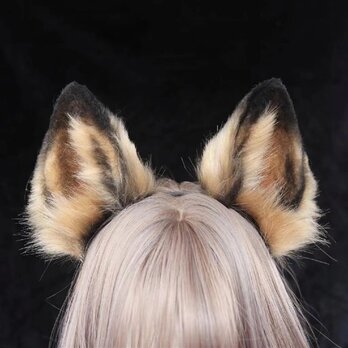 【受注生産】シェパード犬耳カチューシャ 手作り リアルな毛皮のような ヘアアクセサリー シミュレーション動物の耳の画像