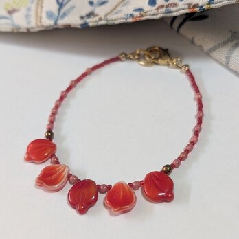 花びらのバッグチャーム（レッド・赤）キーホルダー/フラワー/花弁/ストラップの画像