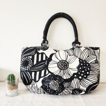 ろう引きひもの持ち手♡北欧柄トートbagの画像