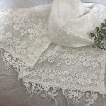 ハンドメイド☆ホワイト小花リーフ刺繍レースストール フリンジ付きBの画像