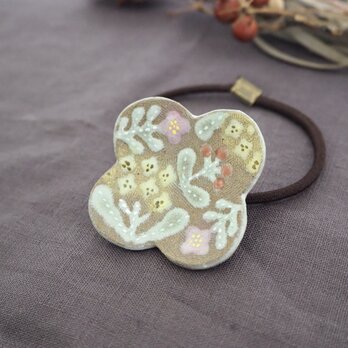 陶器のヘアゴム　『Floral Pattern』の画像