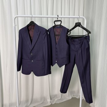 高品質！新郎衣装 タキシード ジャケット ベスト、パンツの3点セット パープル 色直し 結婚式の画像