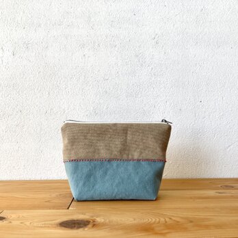 ぽちぽち刺繍のポーチ (カフェオレ色と空色)の画像