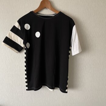 水玉プリント切替ボーダーTシャツ　黒×白Fの画像