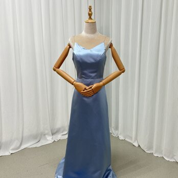 カラードレス ブルー キャミソール 光沢サテン 細見えシルエット エレガント 二次会の画像