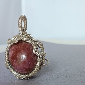 mineral pendant head（ルビー）の画像
