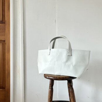 本革 スモールコールバッグ／ベージュ｜アンティーク感漂う頼れるトート