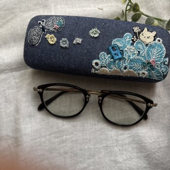 ✳︎ ✳︎ハンドメイド☆ミナペルホネンメガネケース 蝶々sometimes lucky blueの画像