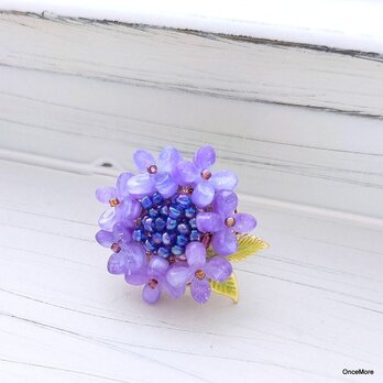 紫陽花の帯留め（ガク咲き・パープル）の画像