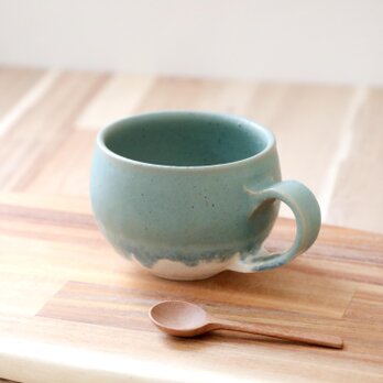 森の緑とマット釉のかけ分けマグカップ