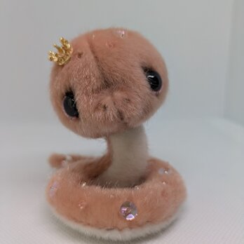 ぬいぐるみ☆ベビさん☆巳☆crown☆ピンクの画像