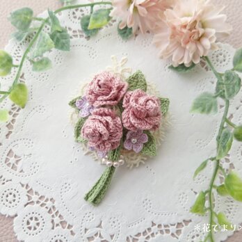 レース編み 小さな薔薇の花束ブローチ～dusty pink～の画像