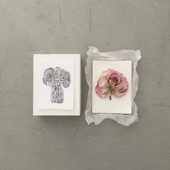 『開いた薔薇』の画像