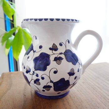 水差し ジャグ　16cm 1000mL BRC006 バイオレットブルー　草花模様 マヨリカ焼き フラワーベース ピッチャーの画像