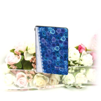 二つ折りパスケース/ICカードケース/カードケース【Blue RoseⅣ（ブルーローズⅣ）】（名入れ可）の画像