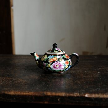 黒にカラフルな花尽くし◆中国製造　色絵金彩小ぶり急須　煎茶茶器　シノワズリ　チャイナレトロ　b1の画像