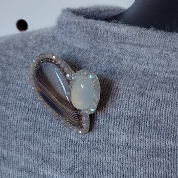 バンデッドアゲートとホワイトカルセドニー